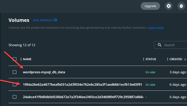 لقطة رسمية لواجهة Volumes في Docker Desktop تعرض وحدات التخزين وحالتها